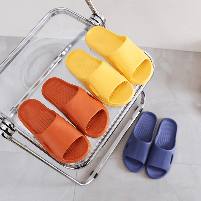 Custom Non-slip Unisex Flat Summer Shower Bathroom Beach Shoes Footwear Mules Chinelas Flip Flops Slides Sandals Slippers
