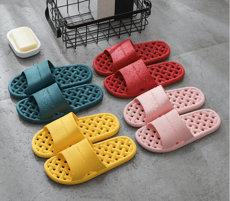 Custom Non-slip Unisex Flat Summer Shower Bathroom Beach Shoes Footwear Mules Chinelas Flip Flops Slides Sandals Slippers