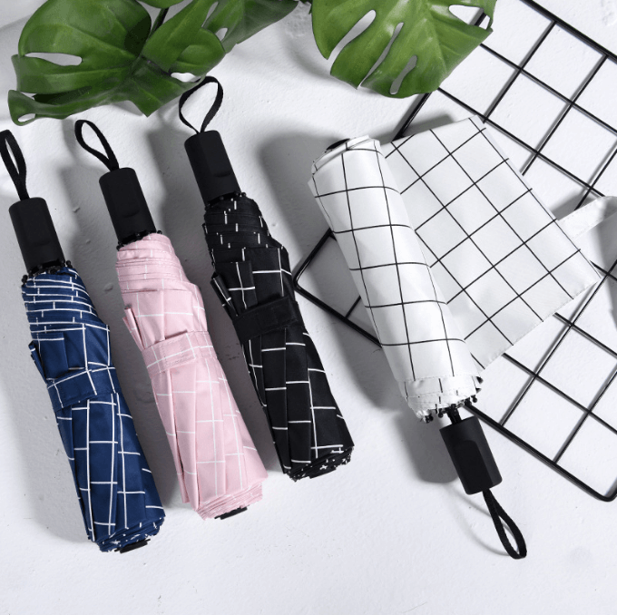 UV Protection Manual Opening Printed 3 Folding Umbrella 