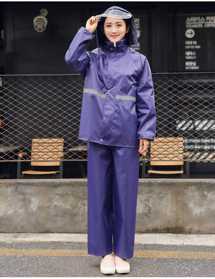 8669559688_373904361