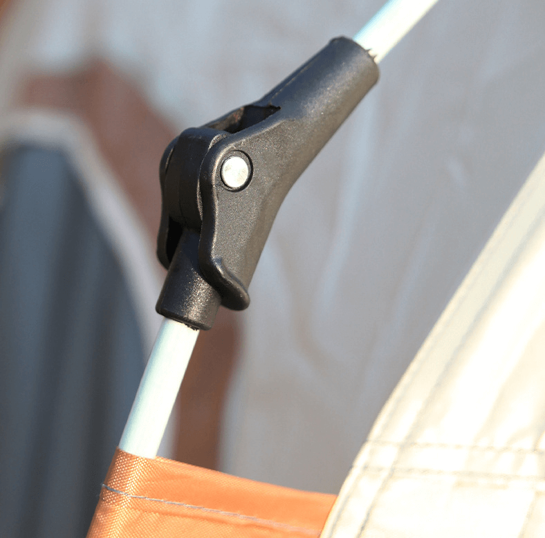 40 卡其色11（两门六窗）